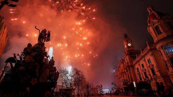 Fallas - Nit de la Cremá 2025