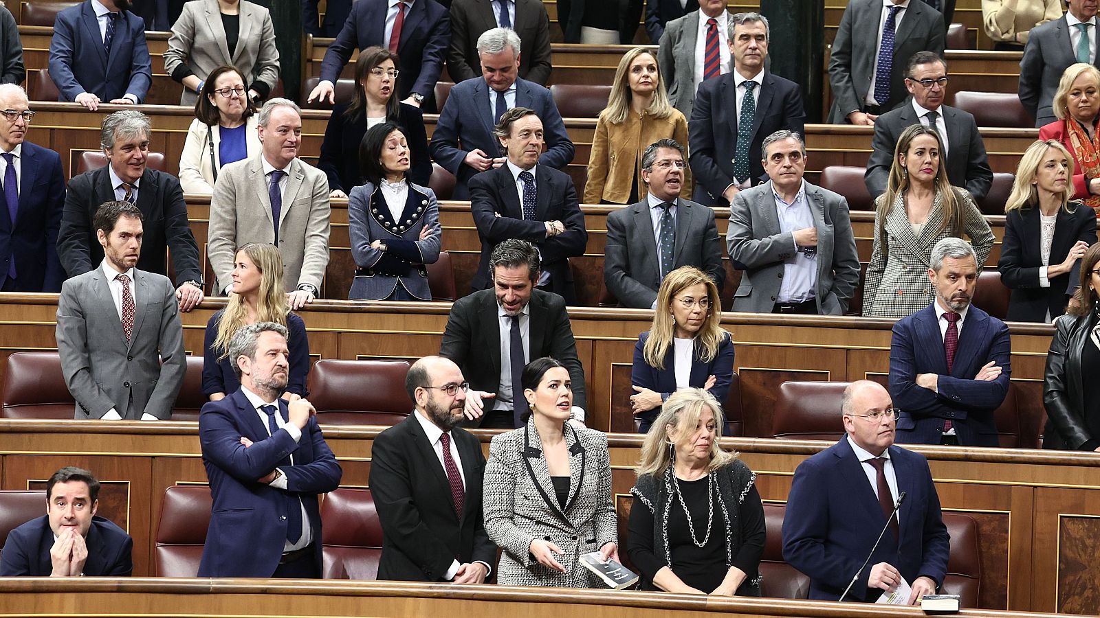 Tensión en el Congreso por el veto de las enmiendas a la ley de desperdicio alimentario - La hora de ... | Ver