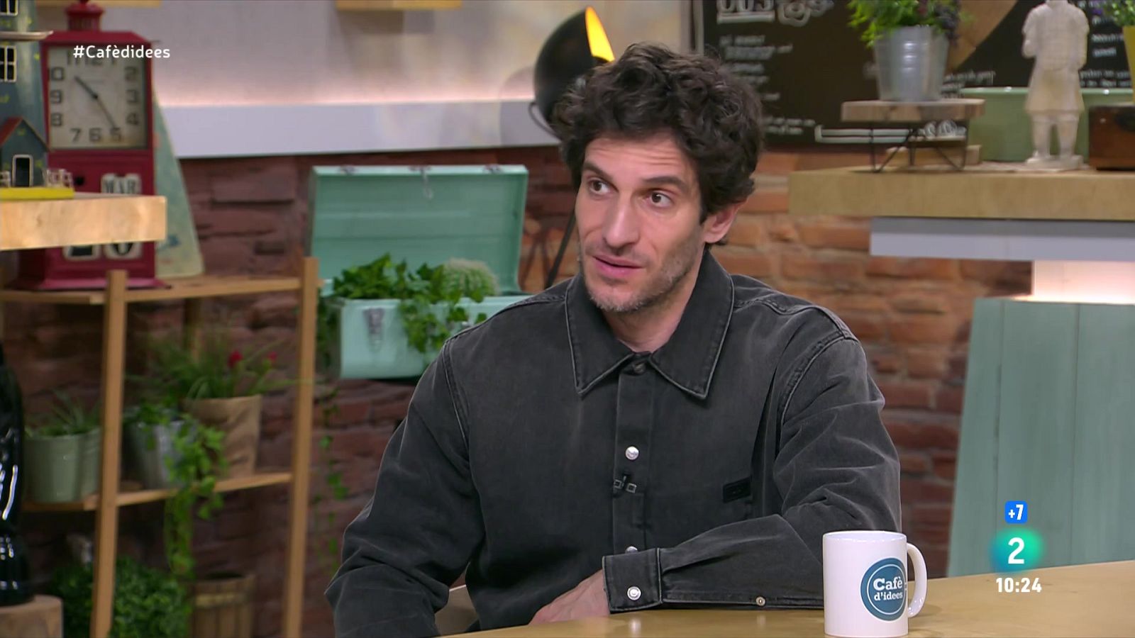 Quim Gutiérrez presenta la pel·lícula 'Los aitas' - Cafè d'idees | Veure