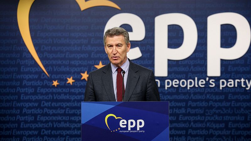 Feijóo dice que Mazón cumple "con su deber" al pactar las cuentas con Vox - Informativo 24h | Ver