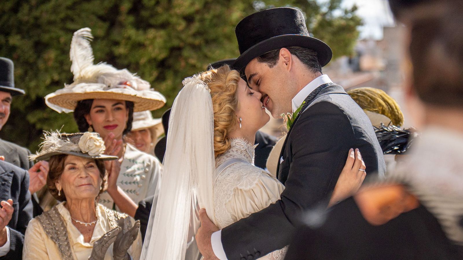 La Promesa: Los mejores momentos de Jana y Manuel en 10 minutos - La promesa | Ver