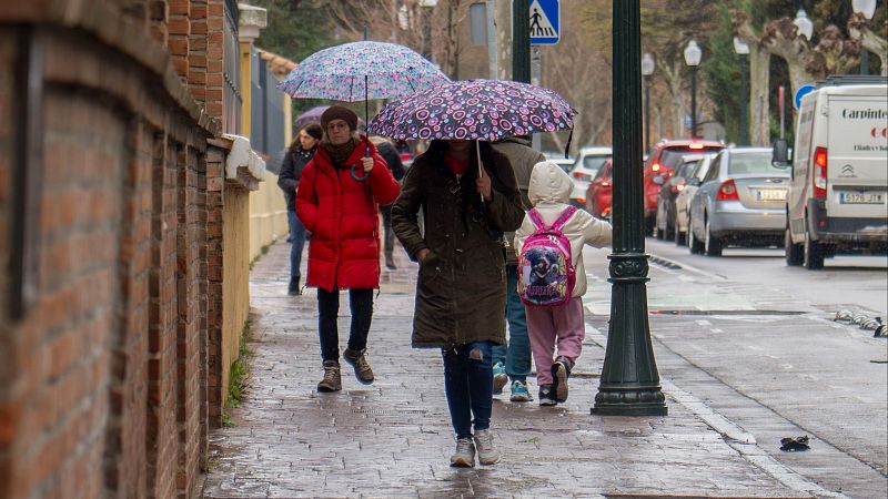 Intensas lluvias y rachas de viento marcarán el fin de semana - Informativo 24h | Ver