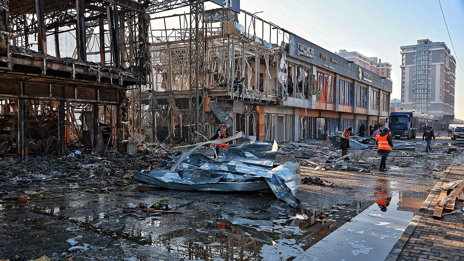 Los ataques sobre Ucrania alejan la posibilidad de una tregua | Ver