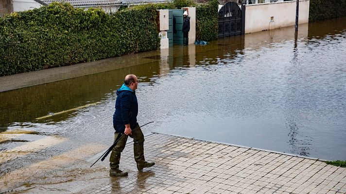 Telediario 2 - Ávila declara el "estado de emergencia" tras las intensas inundaciones provocadas por Martinho