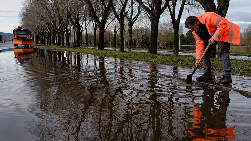 Telediario 1 en cuatro minutos - 22/03/25 - RTVE.es | Ver