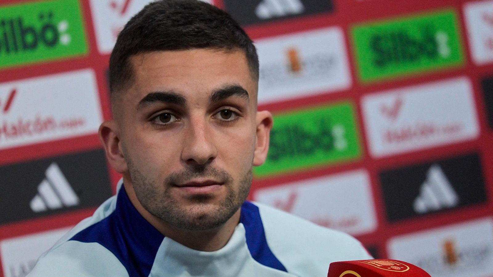 Ferran Torres defiende a Nico: "Sabéis que es un cachondo" - UEFA Nations League | Ver