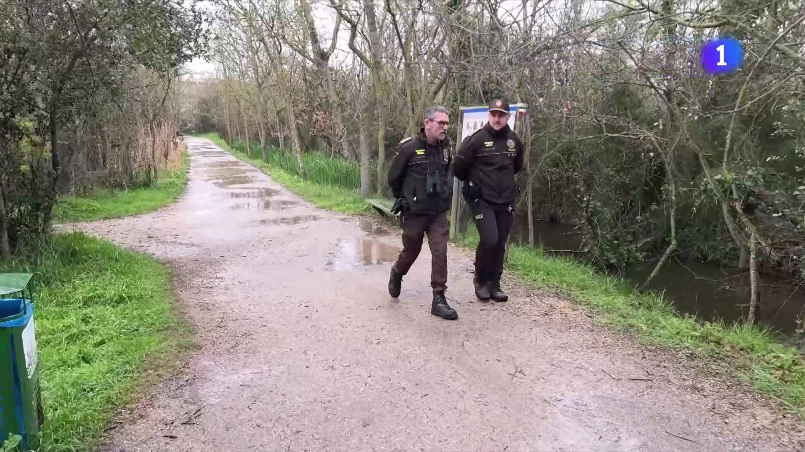 Els guardes rurals es despleguen als Aiguamolls de l'Empordà - L'Informatiu | Veure