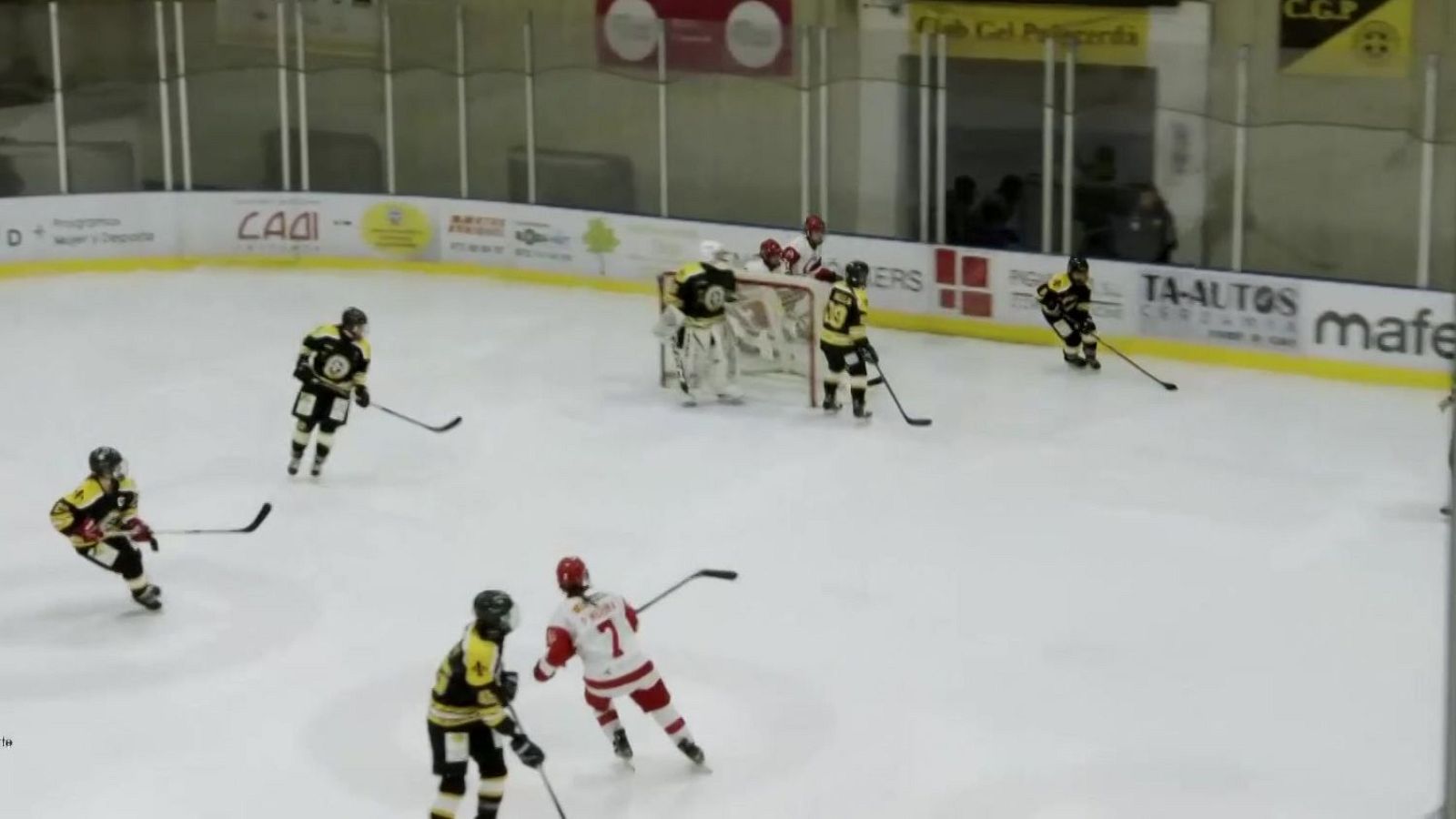 Hockey hielo - Copa de la Reina. Final: CH Jaca - CG Puigcerdà - ver ahora