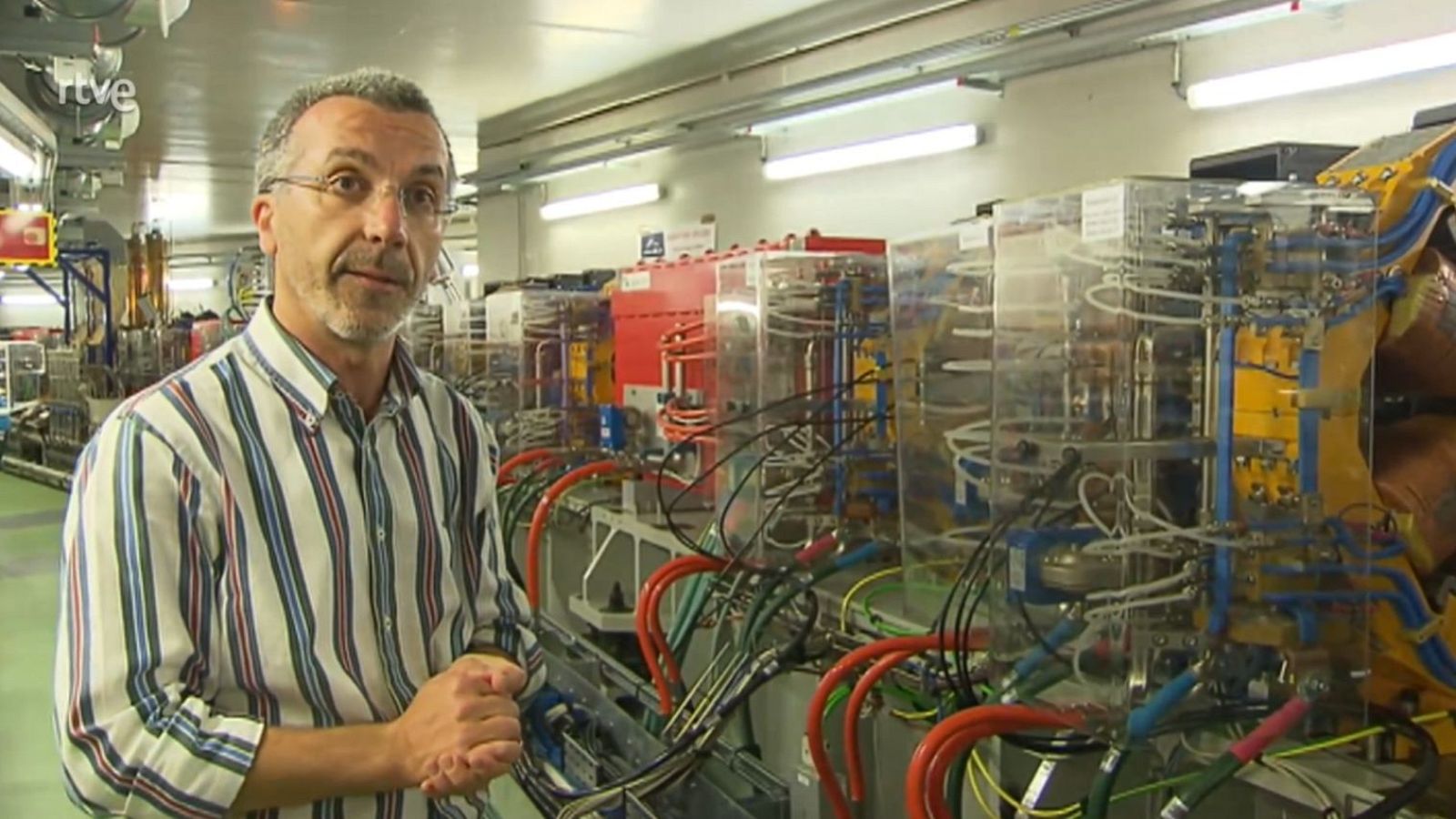 Com funciona el Sincrotró Alba? Ens ho expliquen els tècnics | Veure