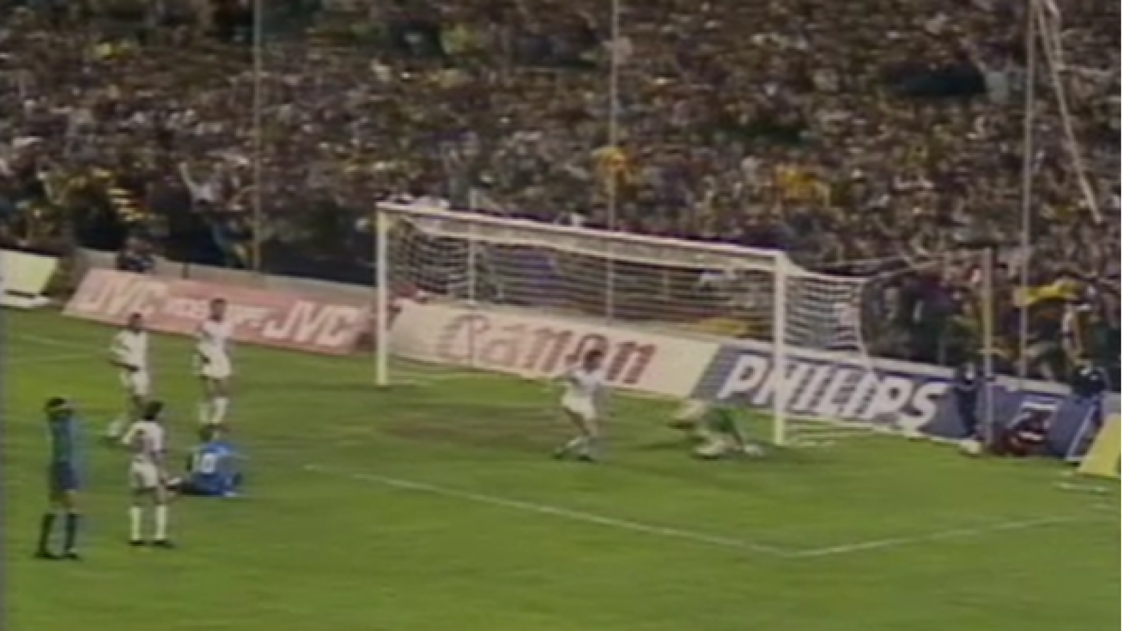 Adeu amb futbol - Europa - Arxiu TVE Catalunya - Europa (1987, català) | Veure