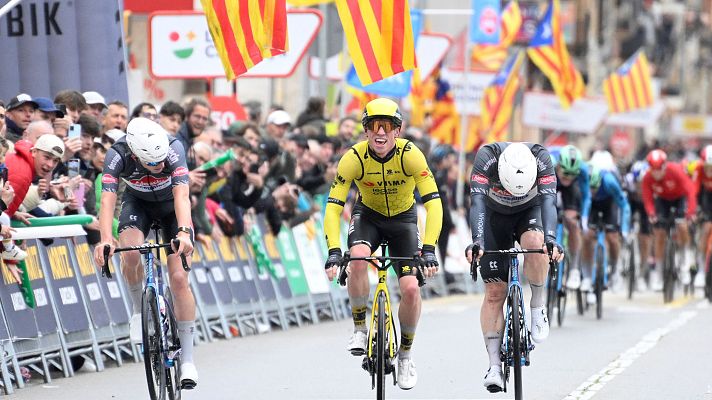 Ciclismo - Matthew Brennan gana la etapa 1 de la Volta a Catalunya 2025