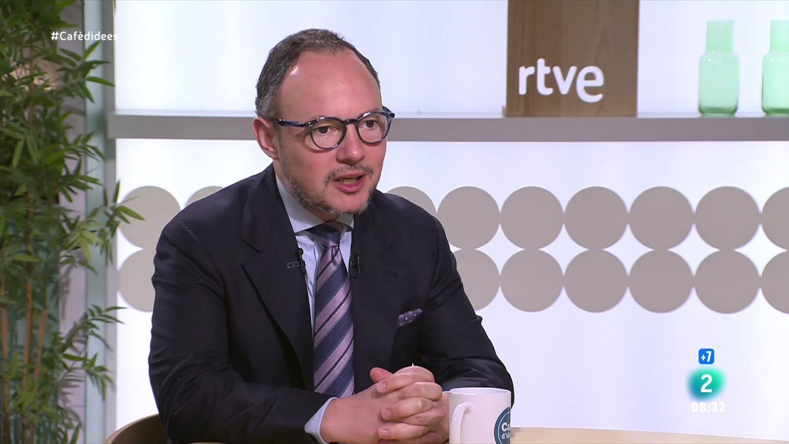 Espot: "Estem treballant perquè es pugui avortar a prop d'Andorra" | Veure