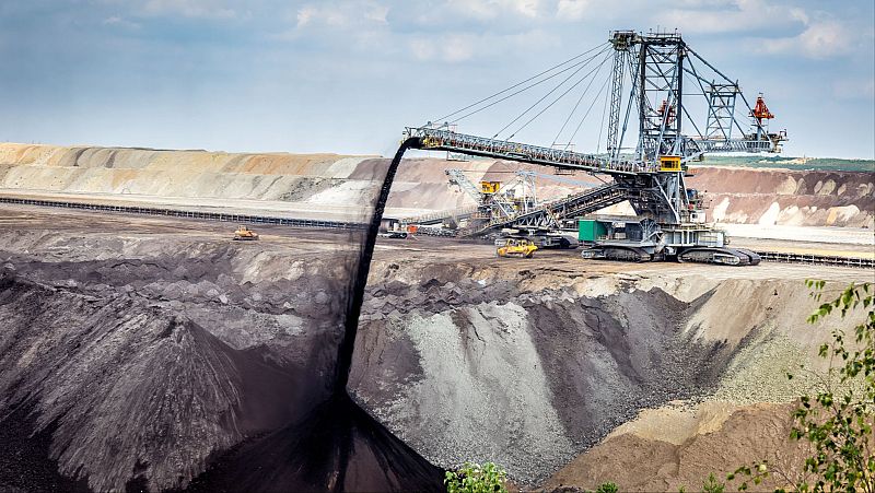 La UE elige siete proyectos de España para extraer minerales críticos - La tarde en 24h | Ver