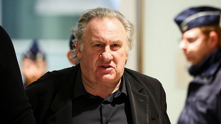 Telediario 2 - Gérard Depardieu niega las acusaciones de agresión sexual: "No soy un sobón"