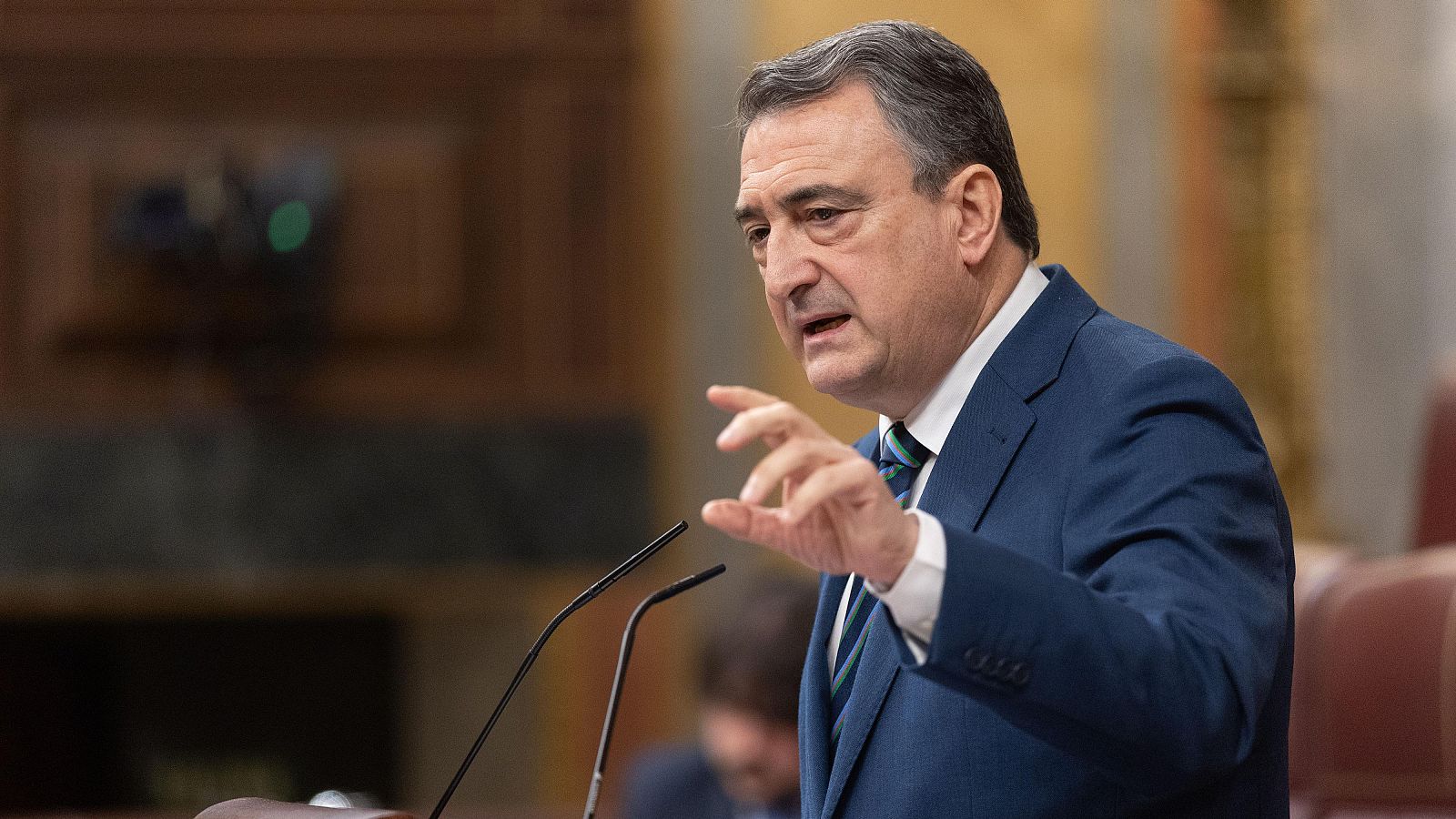 El PNV demanda un acuerdo en defensa "por encima de alianzas gubernamentales" - Modo Digital | Ver