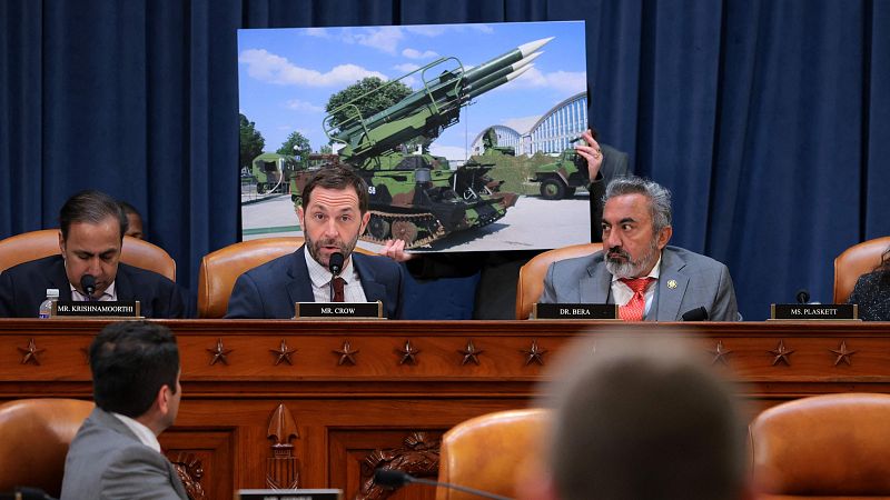 'The Atlantic' publica los chats íntegros donde se filtraron planes militares de EE.UU. en Yemen