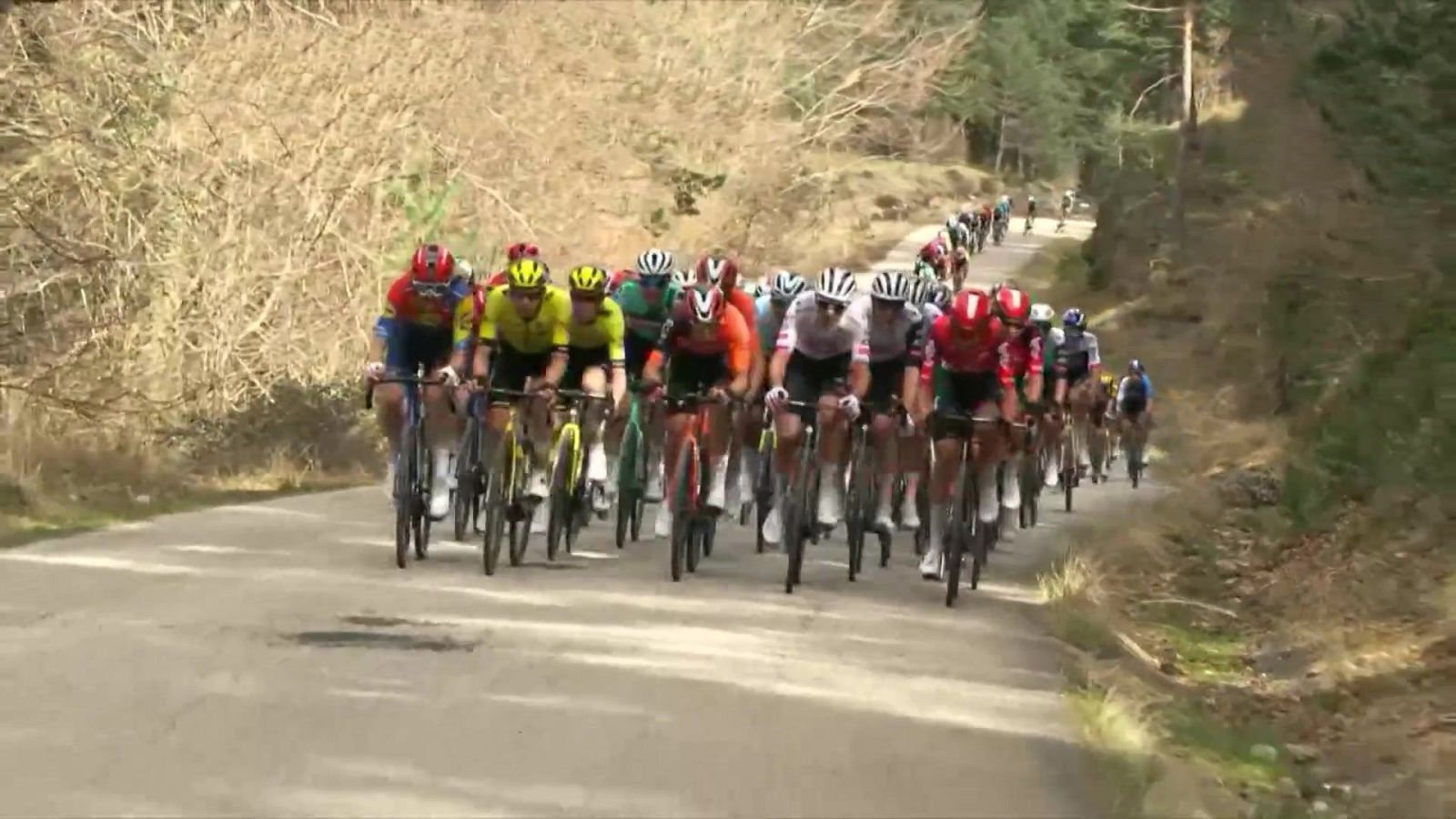 Ciclismo - Volta Ciclista a Catalunya. 3ª etapa: Viladecans The Style Outlets - La Molina - ver ahora