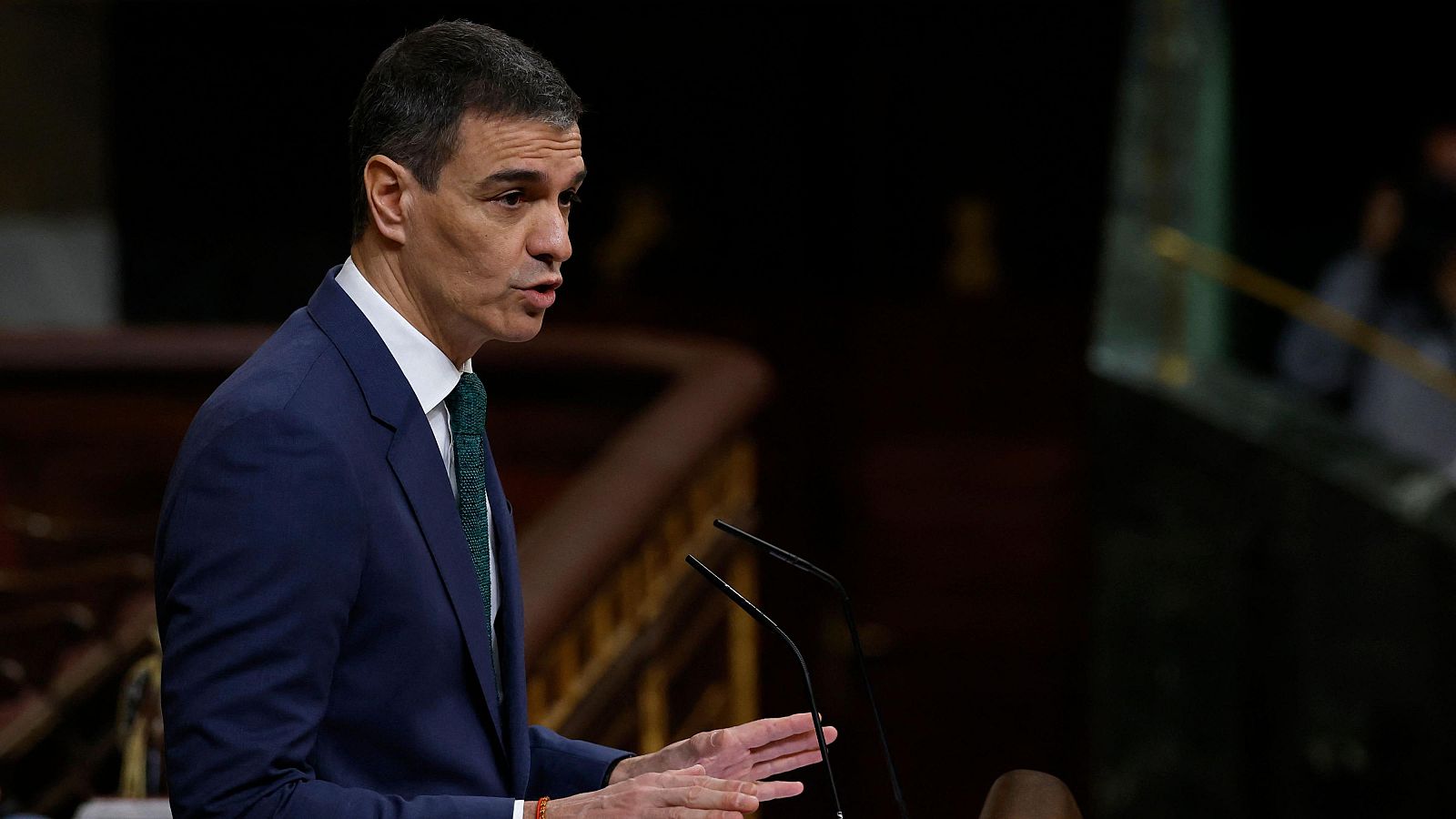 Sánchez: “No habrá detrimento del estado del bienestar" - Telediario 1 | Ver