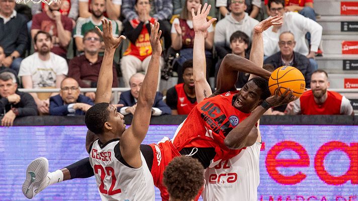 Baloncesto en RTVE - Champions League. 1/8 Final: UCAM Murcia - Era Nymburk