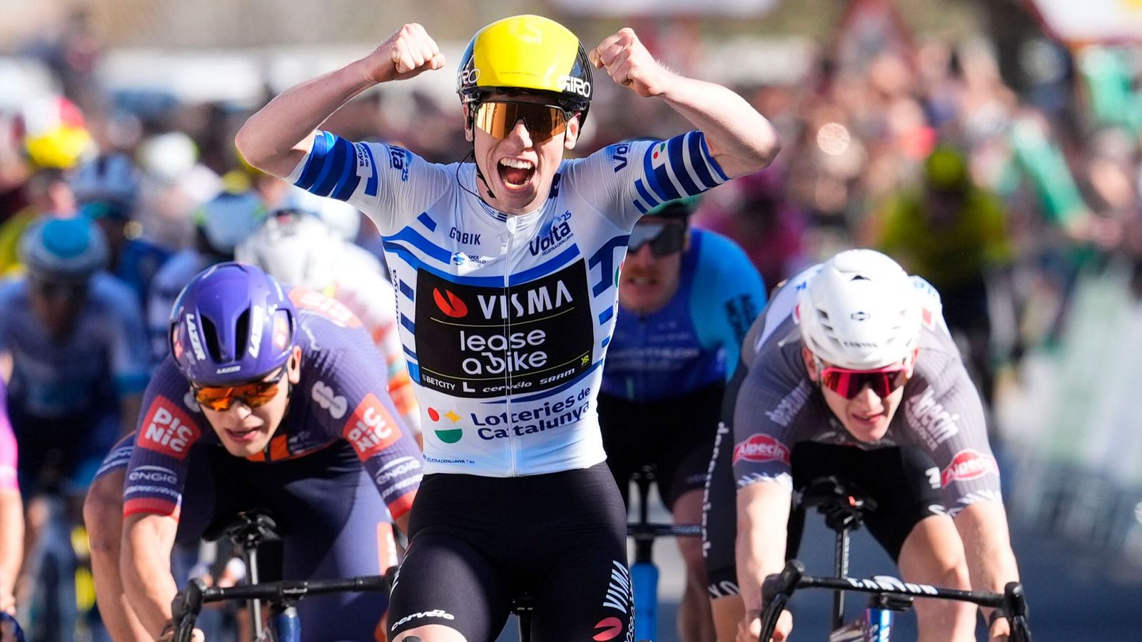 Brennan repite victoria en la Volta al imponerse al sprint en Amposta - Ciclismo | Ver