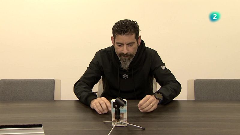 Renfe atiende al viajero sordo en lengua de signos - En lengua de signos | Ver