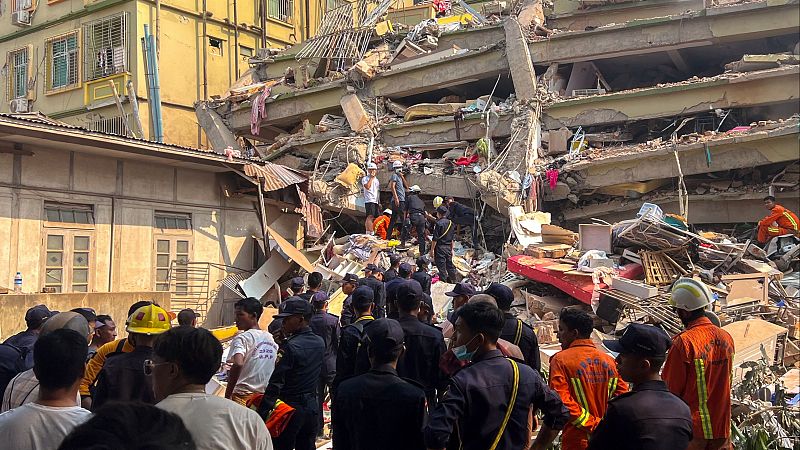 Piden una tregua a la guerra en Birmania para rescatar supervivientes | Ver