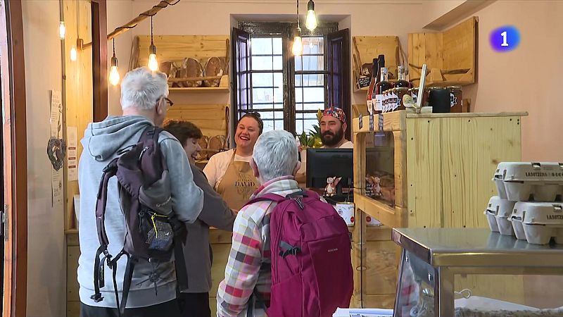 Revitalitzant el comerç local de proximitat - L'Informatiu | Veure