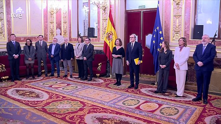 Parlamento - Informe del Defensor del Pueblo