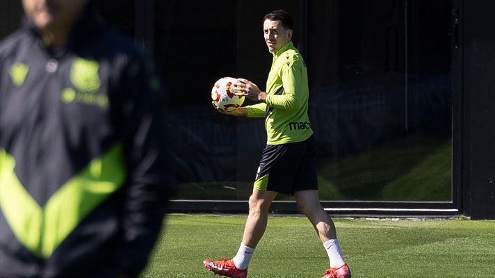 Copa del Rey - Oyarzabal se retira del entrenamiento, pero estará ante el Real Madrid