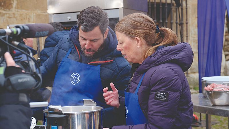 Elena y Yago abren su corazón en las cocinas de MasterChef - MasterChef | Ver