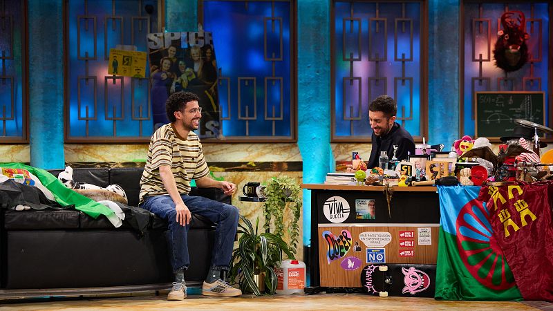 La Revuelta | ¿Eres nazi o eres tonto? El test de Yunez Chaib