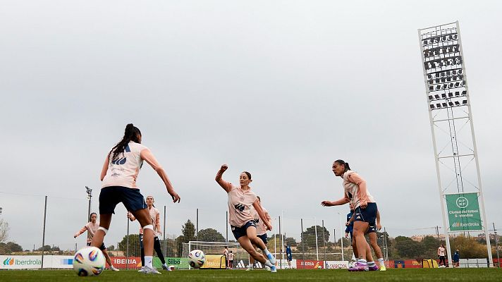 La tarde en 24h - Irene Paredes vuelve a entrenar con normalidad de cara al partido contra Portugal de la Nations League