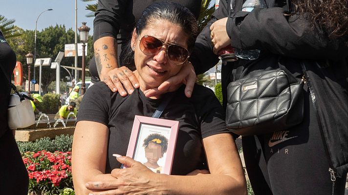 Telediario 2 - Se investiga como un caso de violencia vicaria la muerte de una niña de cinco años en Murcia