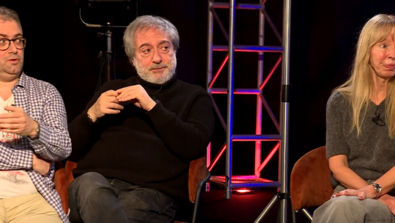 Showrunner con Javier Olivares, Pilar Nadal y Josep Cister | Ver