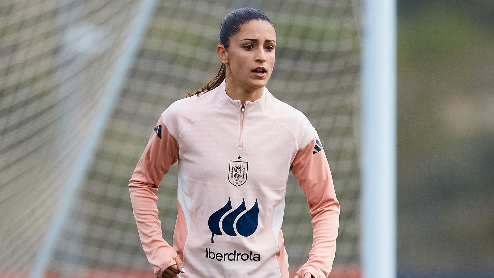 Jana Fernández, una "tía dura" que sueña con la Eurocopa - Fútbol | Ver