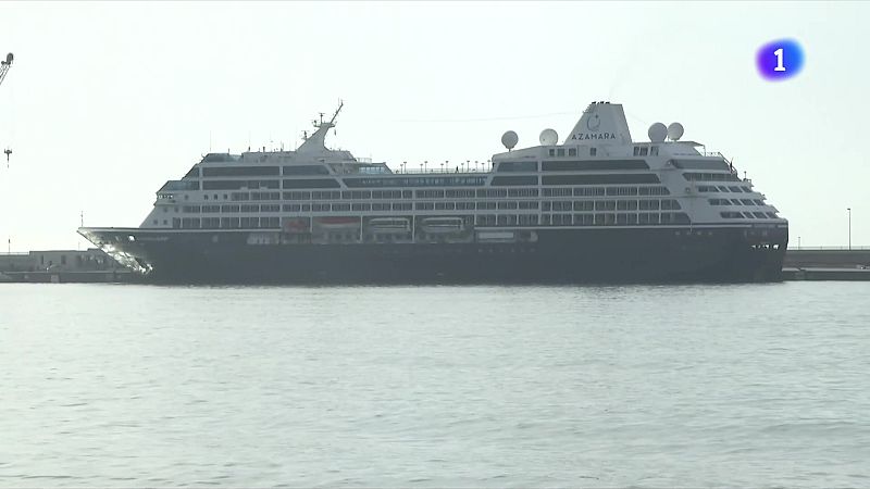 La Costa Brava preveu rècord de creuers aquest estiu - L'Informatiu | Veure