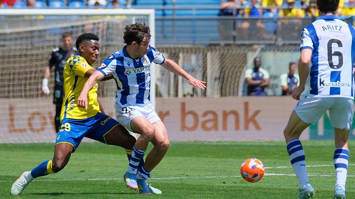 Resúmenes de LaLiga - Las Palmas - Real Sociedad: resumen del partido de la 30ª jornada de Liga | Primera