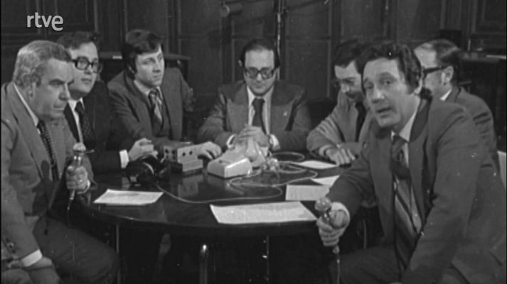 Barcelona RTVE - Entrevistes a realitzadors de ràdio; Àngels Moll, 'Popular del mes'