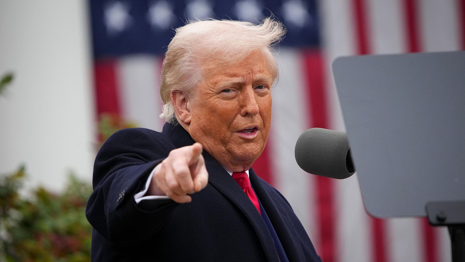 Los mensajes de Trump sobre aranceles, bajo lupa: "Los precios lo que van a hacer es subir, no bajar" | Ver