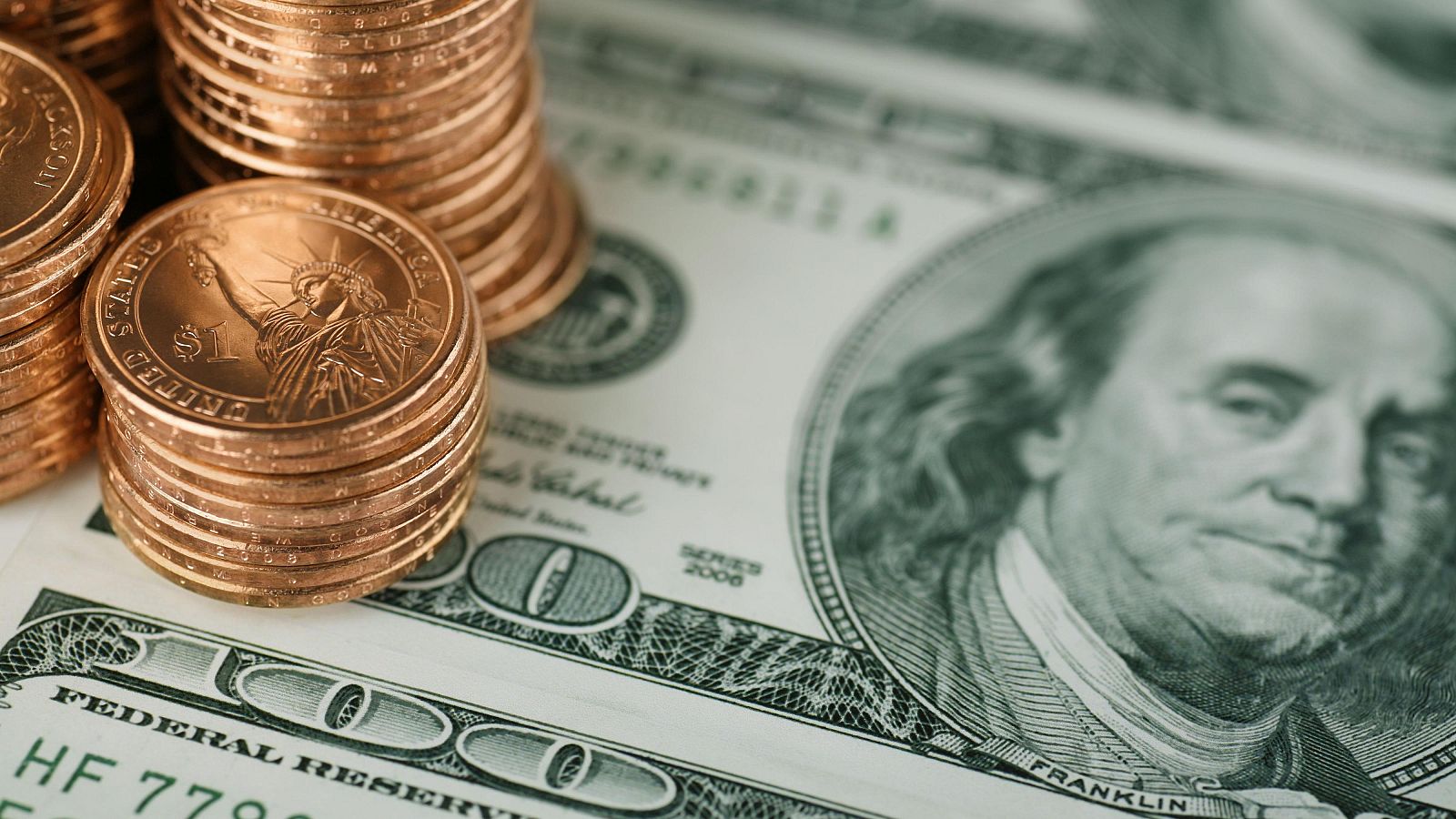 Industria textil y tecnológicas norteamericanas, las más afectadas por los aranceles de Trump - Telediario 1 | Ver