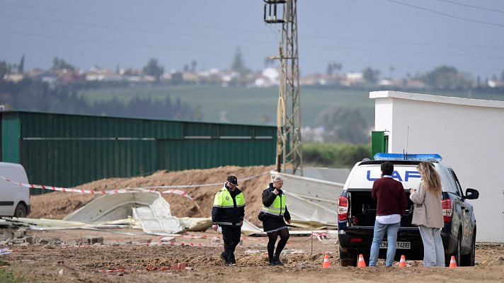 Telediario 2 - La borrasca Nuria deja tres muertos en Coria del Río, Sevilla