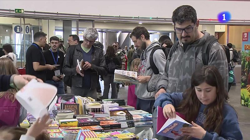 Segona jornada del Saló del Còmic amb la mirada posada al públic infantil - L'Informatiu | Veure