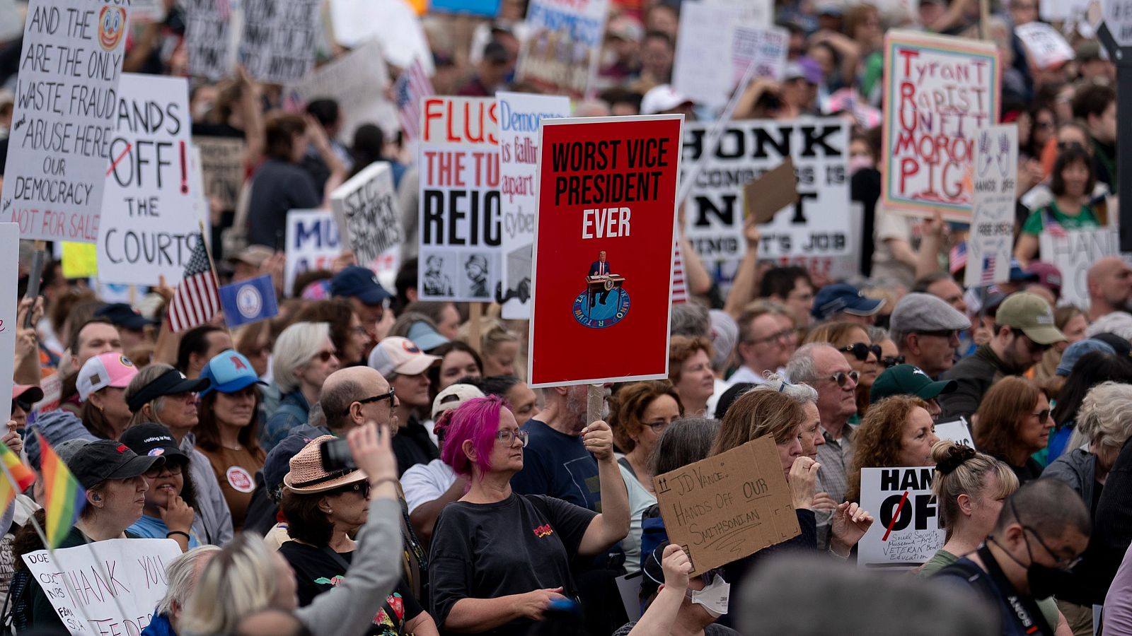 Telediario - 21 horas - 06/04/25 - Lengua de signos - ver ahora