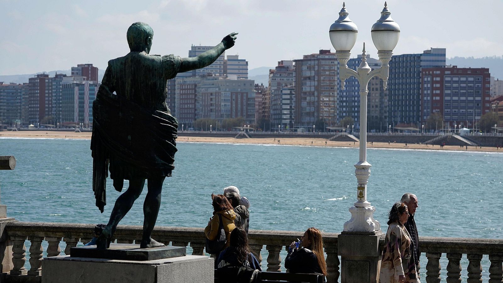 Estabilidad previa a la llegada de un frente lluvioso por la tarde - El tiempo | Ver