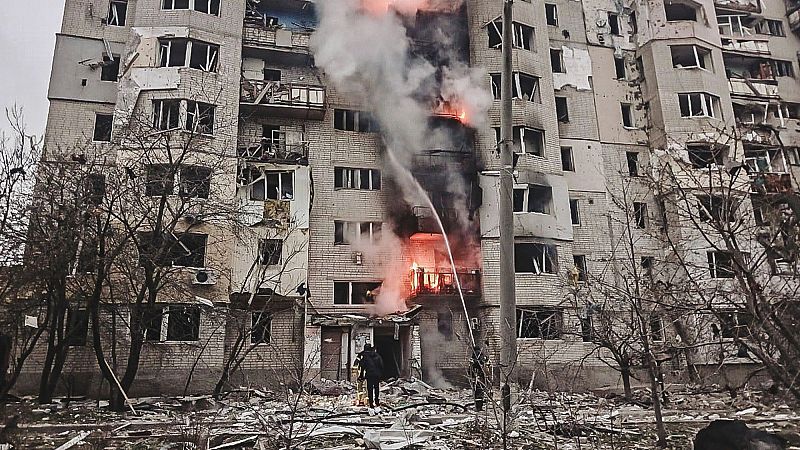 Rusia lanza nuevos ataques aéreos sobre Ucrania - Fin de semana 24h | Ver