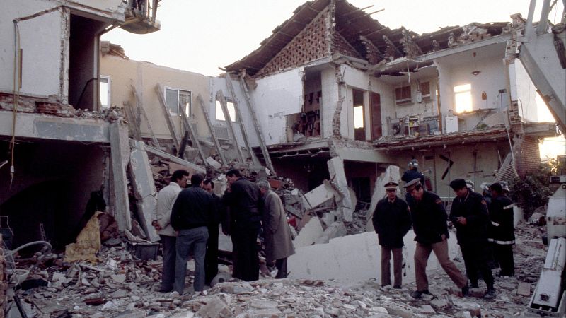 40 años del primer atentado yihadista en España: 18 muertes y ningún condenado - Telediario 1 | Ver