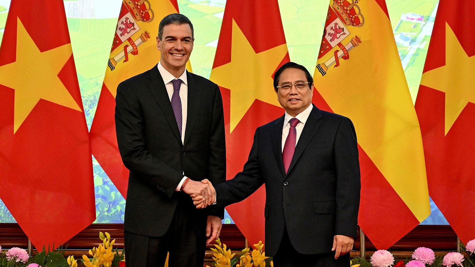 Aranceles: Sánchez defiende el libre comercio desde Vietnam | Ver