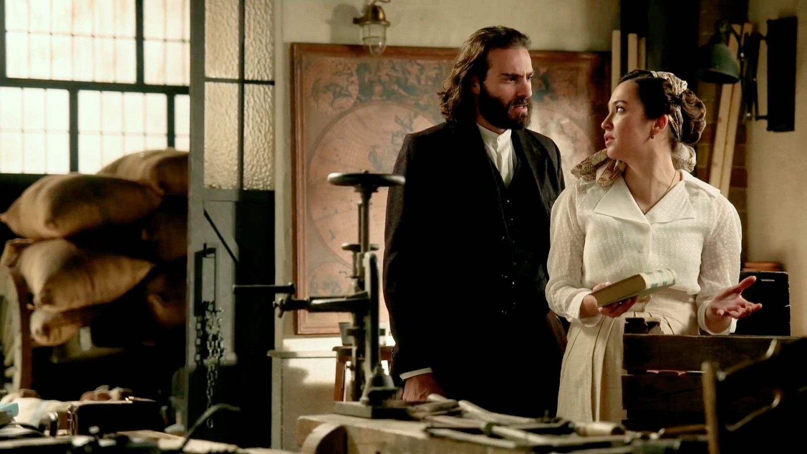 La Promesa: La discusión de Catalina y Adriano - La promesa | Ver