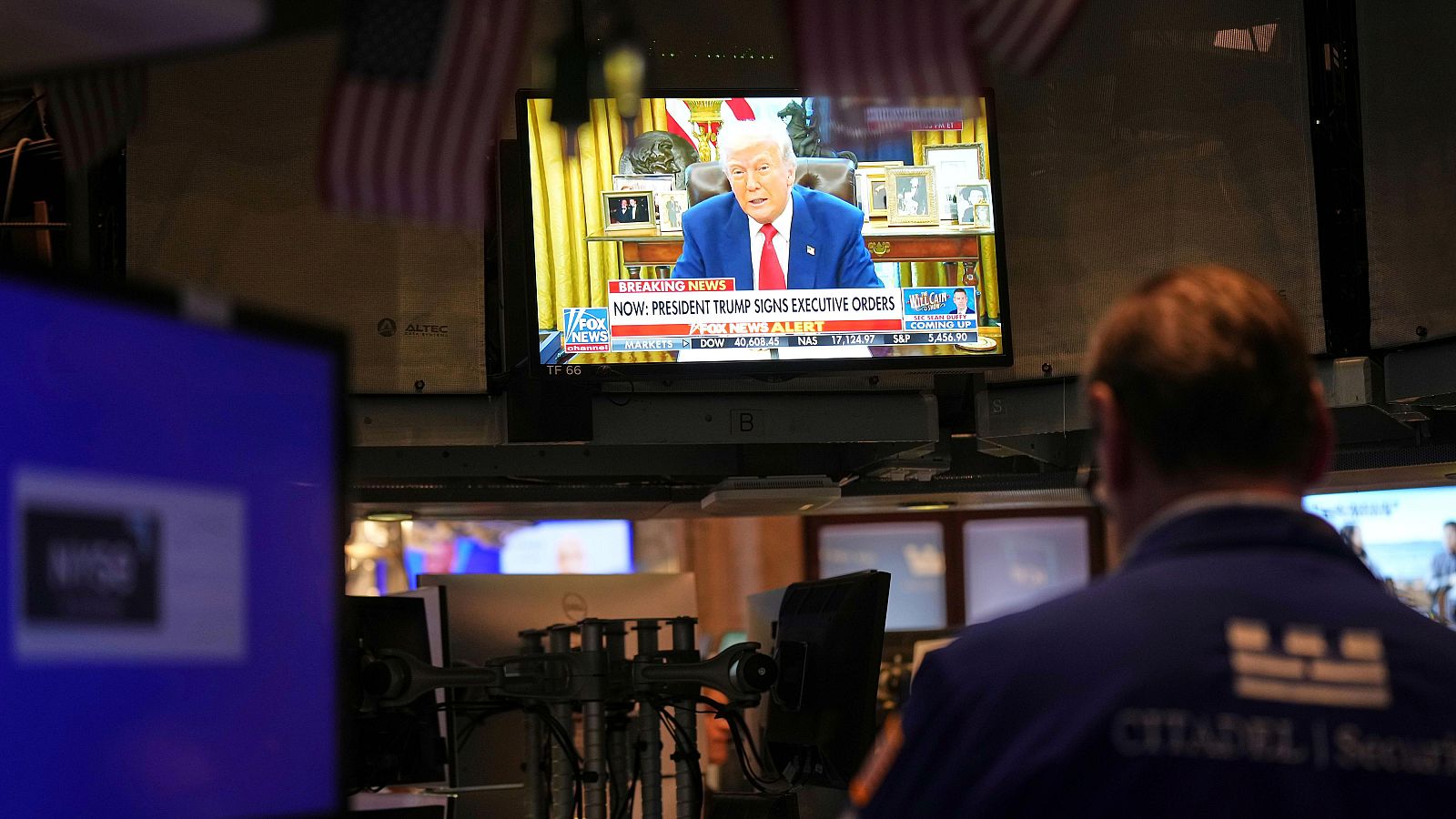 Presiones de empresarios y de congresistas republicanos: qué ha motivado el giro de guion en la guerra comercial - Telediario 1 | Ver