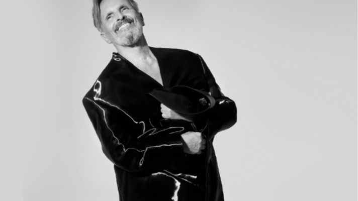 Telediario 2 - Miguel Bosé vuelve a los escenarios tras ocho años de parón